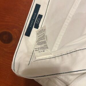 Perry Ellis Classic White Pants..